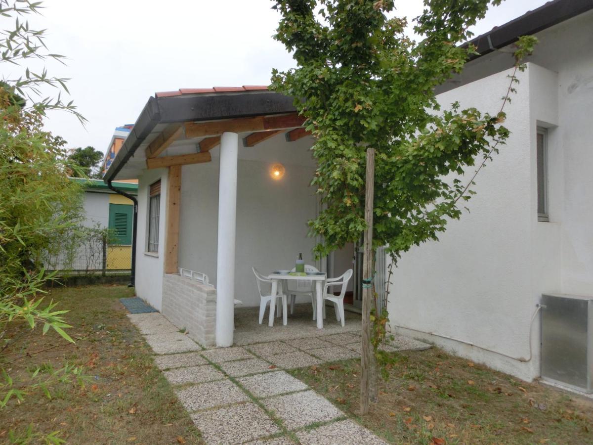 Villa Maila Bibione Buitenkant foto