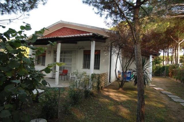Villa Maila Bibione Buitenkant foto