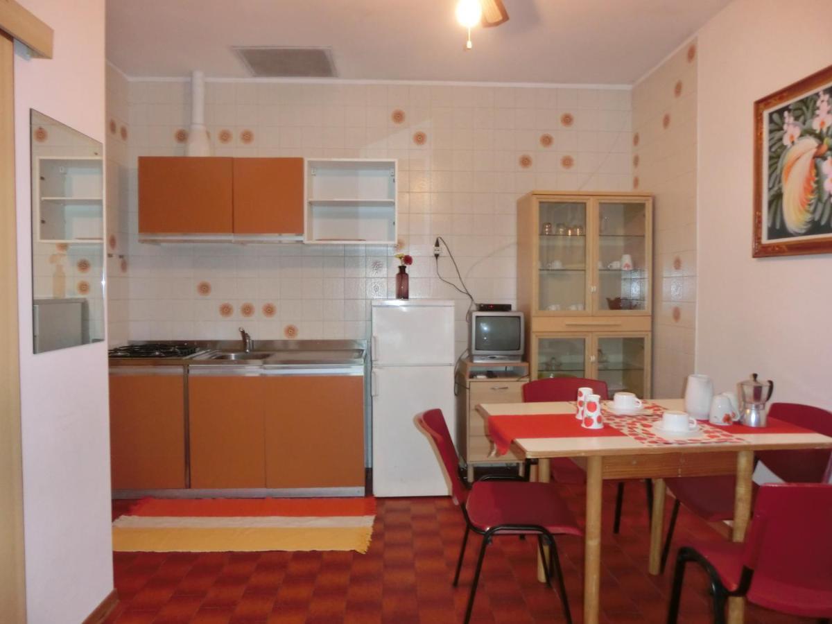 Villa Maila Bibione Buitenkant foto